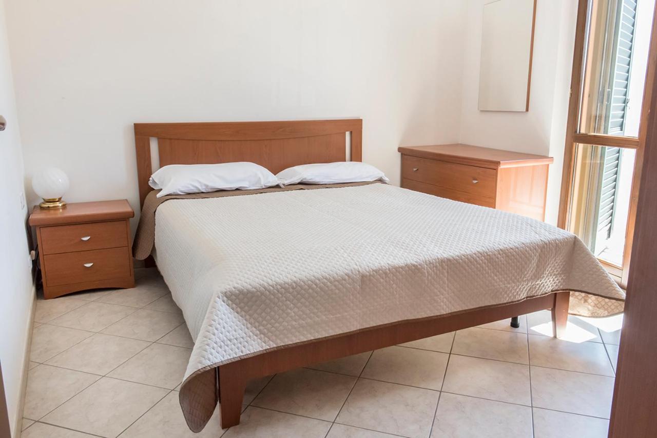 S130 - Sirolo, Deliziosa Villetta Con Terrazzo ภายนอก รูปภาพ