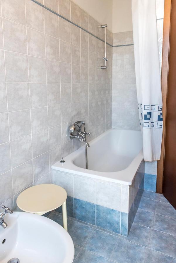 S130 - Sirolo, Deliziosa Villetta Con Terrazzo ภายนอก รูปภาพ
