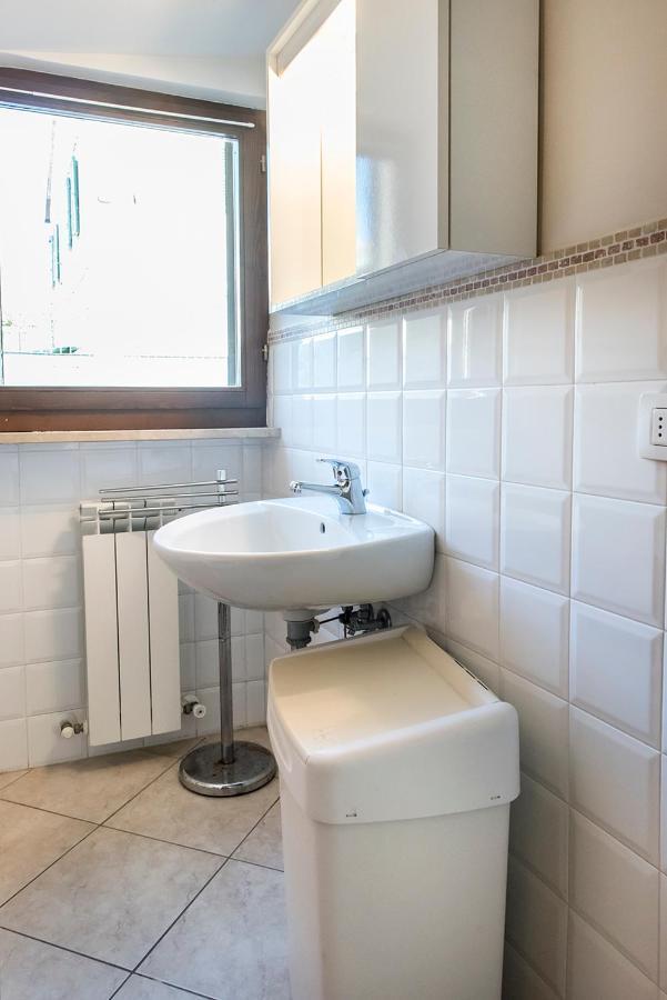 S130 - Sirolo, Deliziosa Villetta Con Terrazzo ภายนอก รูปภาพ